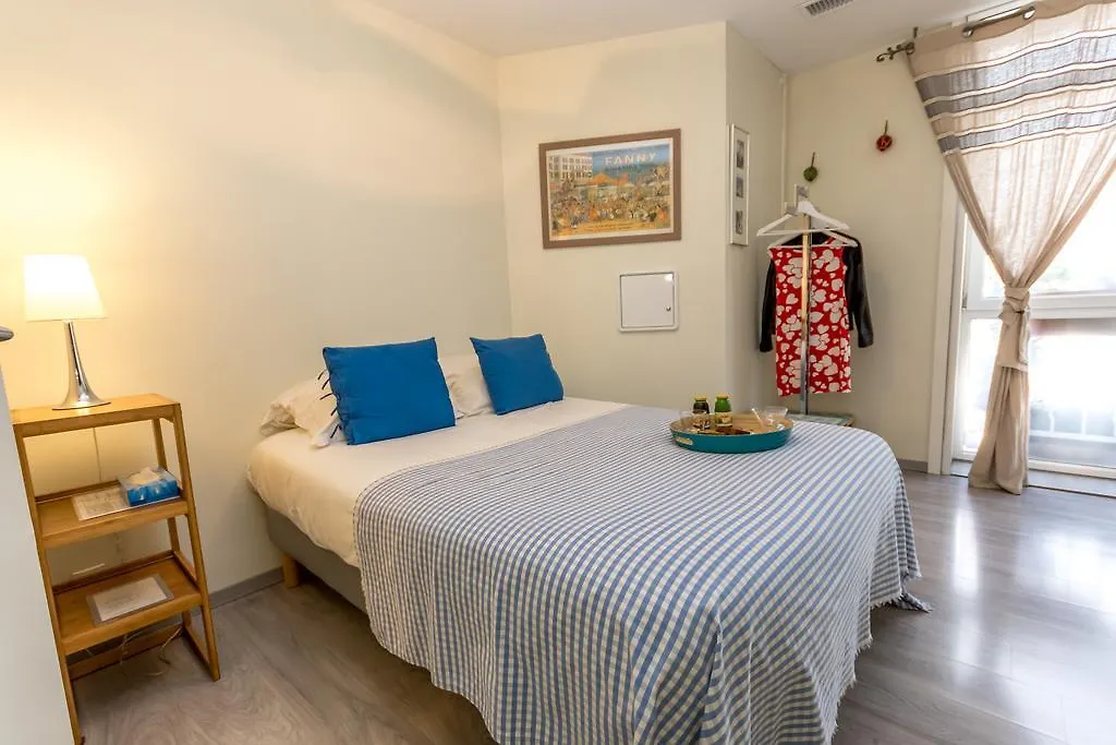 Les Chambres De Jeannette Marsylia Nocleg ze śniadaniem